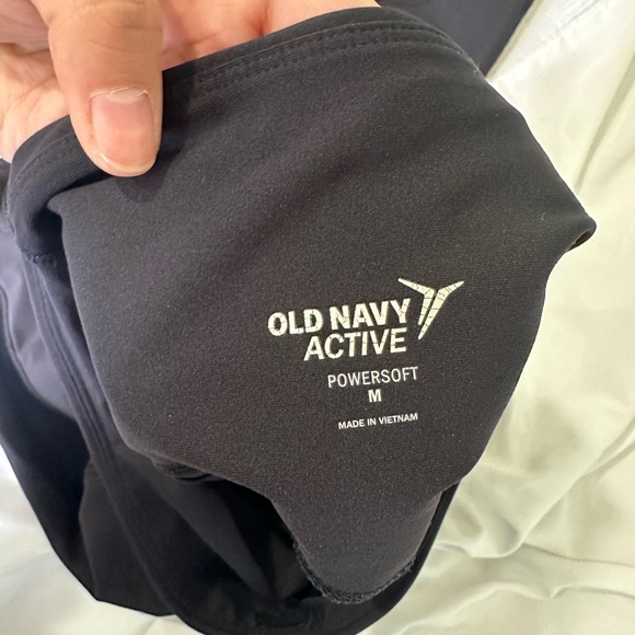 Old Navy Black Powersoft Leggings - Picture 4 of 4
